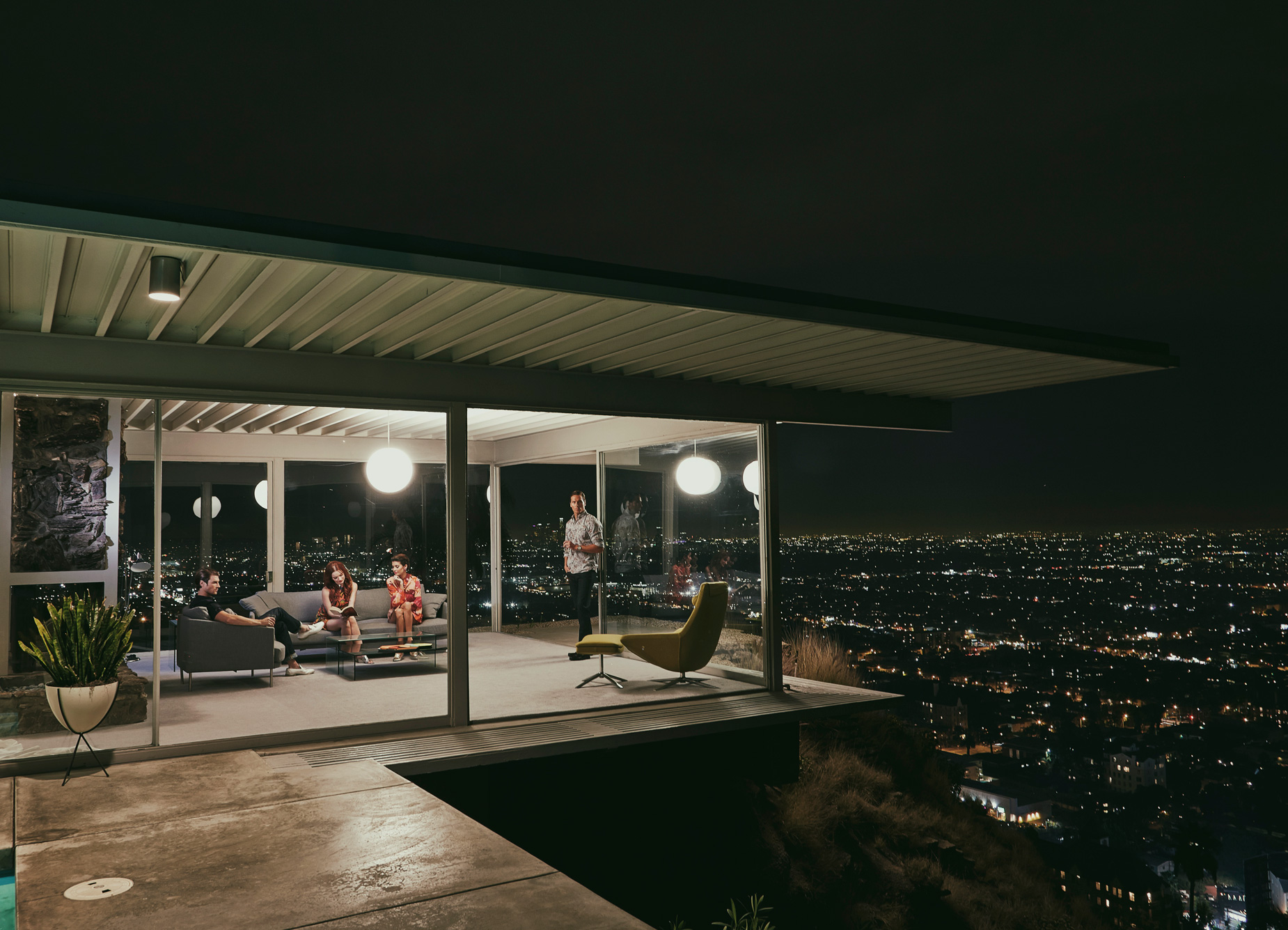 Stahl House Night Scene. Editorial | Lifestyle Photographer Los Angeles 